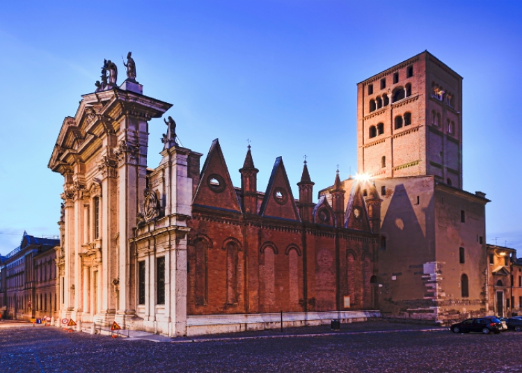 Mantua a water city, treasure trove of art, architecture and history