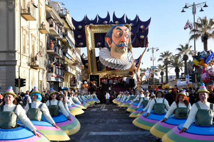 carnevale viareggio 2