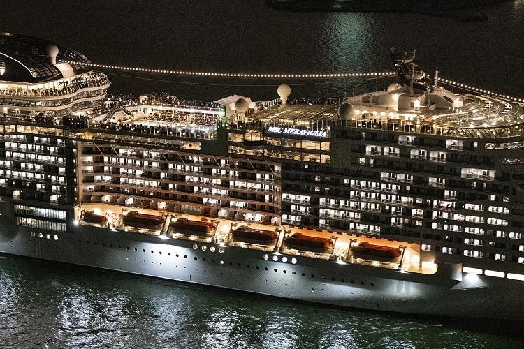 MSC-Meraviglia-a-NY