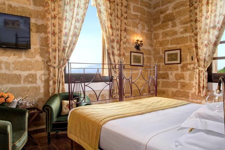 miniRelais-Baglio-Oneto-dei-Principi-di-San-Lorenzo---HSUITEANCIENTTOWER1