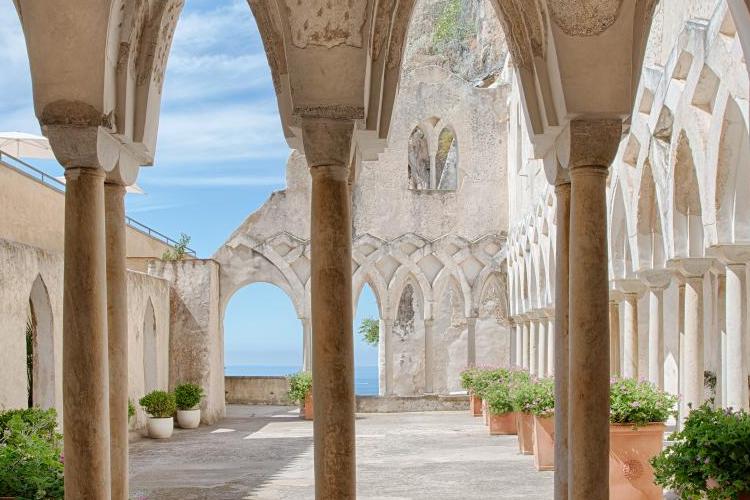 miniAnantara-Grand-Hotel-Convento-di-Amalfi---Cloister