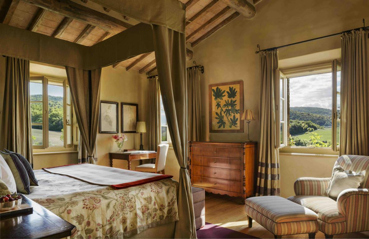 miniRWCdB---Villa-Gauggiole-Master-Bedroom