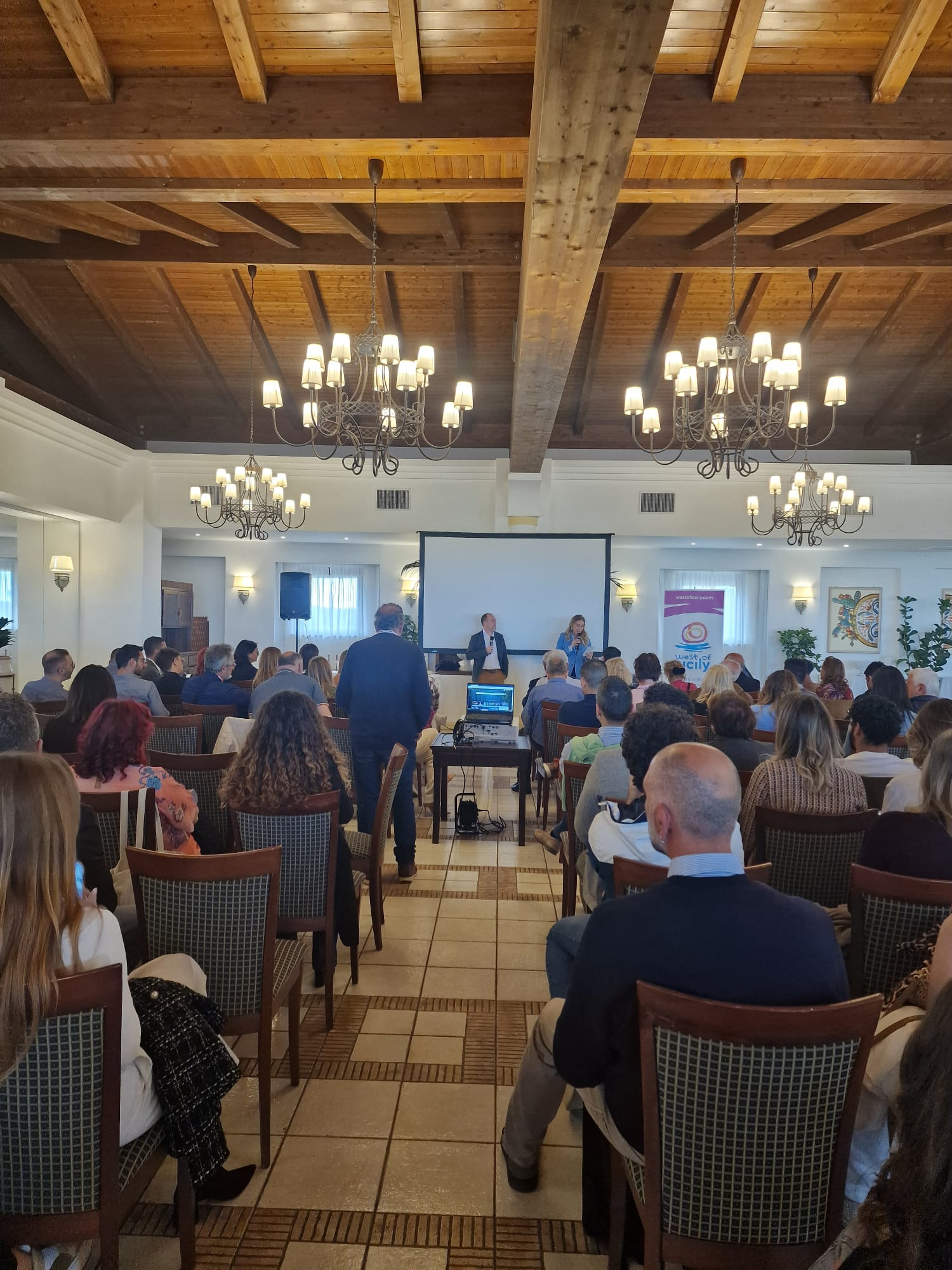 1689ca7a-9614-4c2f-9673-393a0451d419