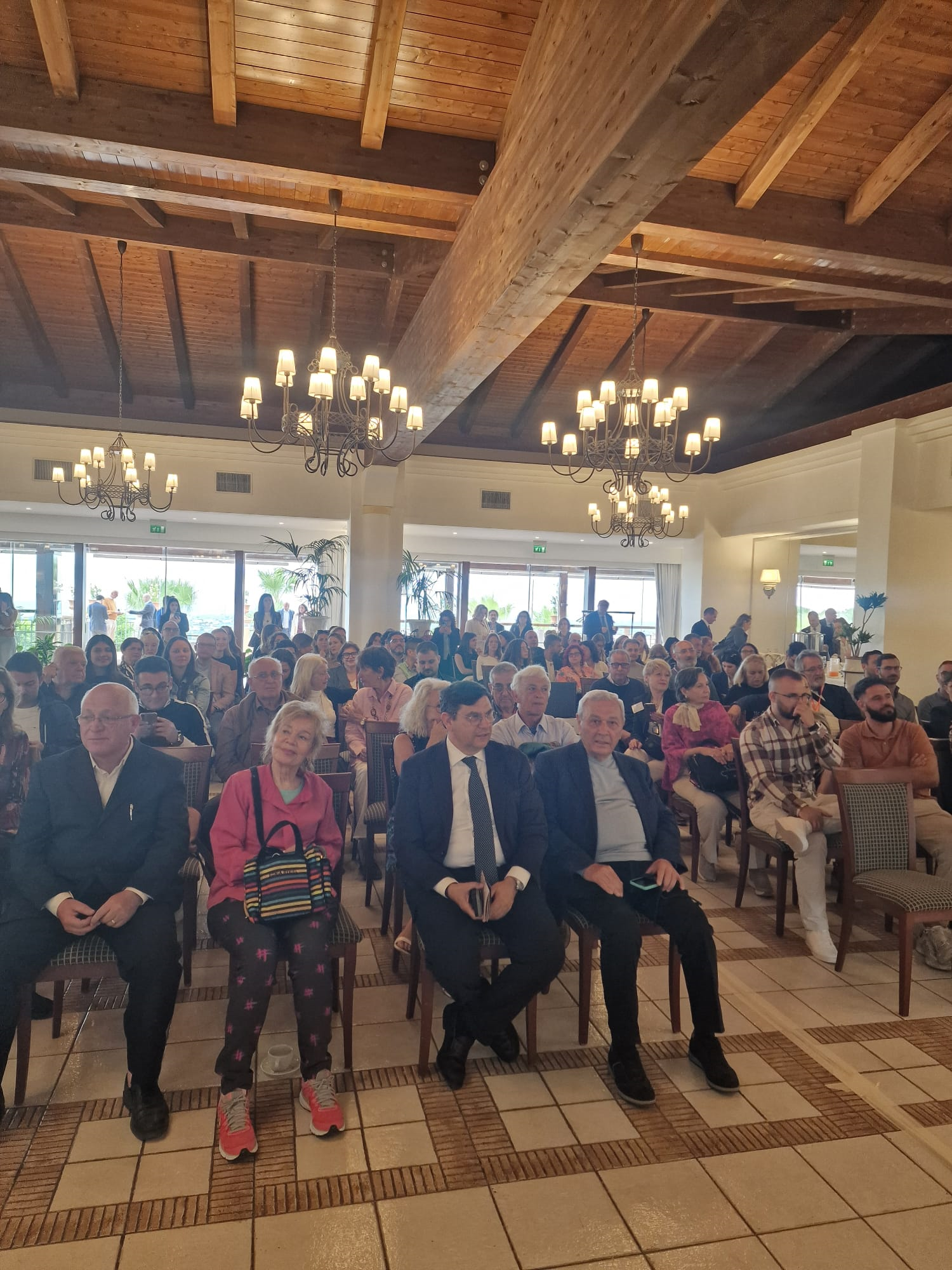 20251938-a36d-4dc9-a9b8-63e1e6e4d593