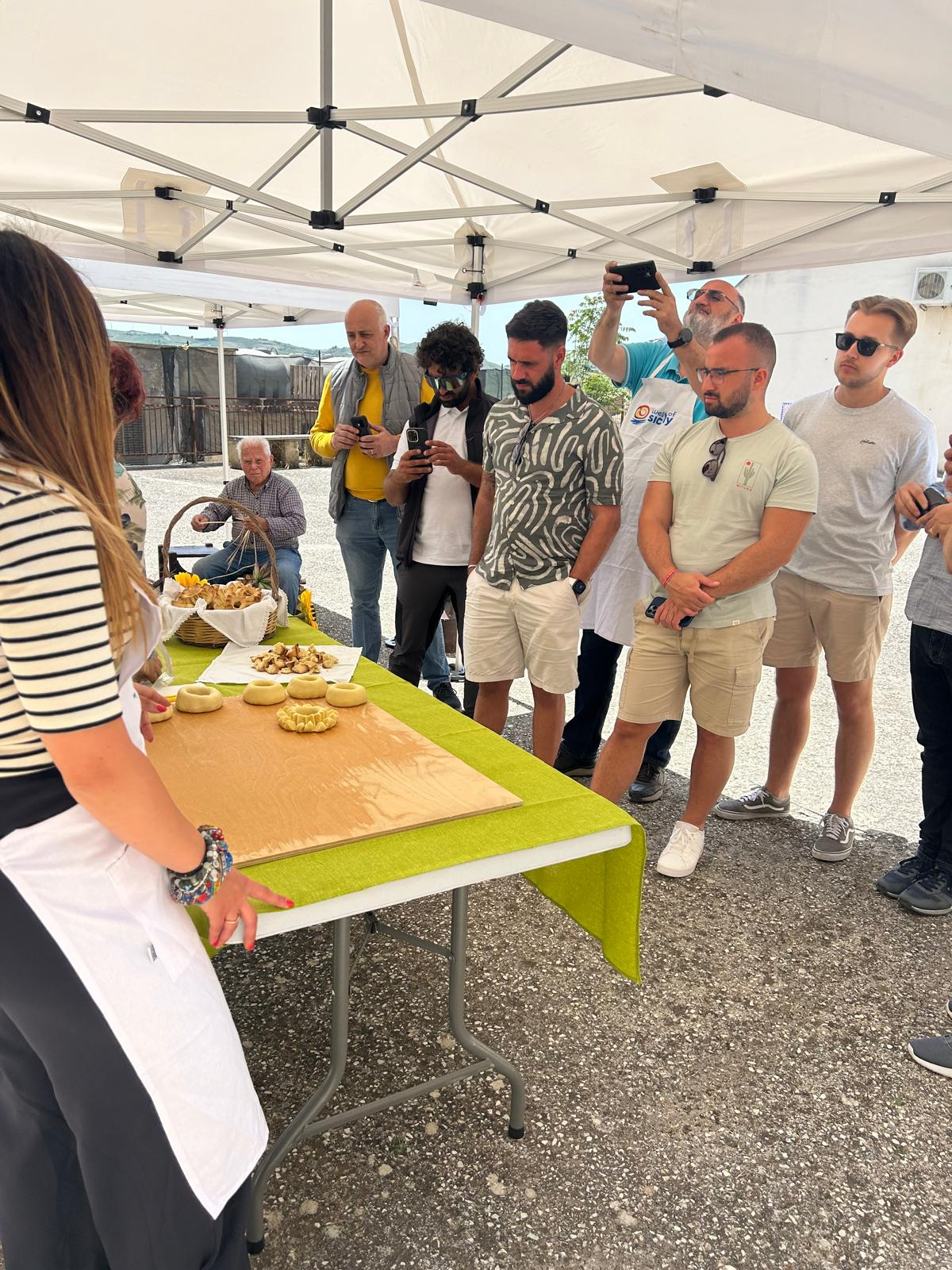 d7d2a171-f192-45b8-a7aa-b33c7365844f