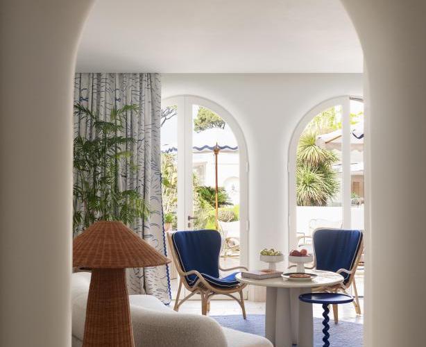 miniJumeirahSuiteterracepoolside