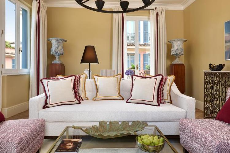 mini12-RFH-Hotel-de-Russie---Vaselli-Suite-501-45513-JG-Jun-24