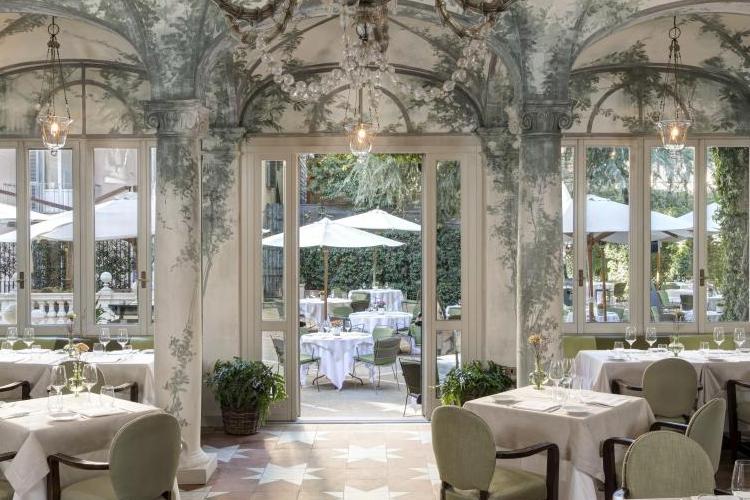 mini6-RFH-Hotel-de-Russie---Le-Jardin-de-Russie-7506-JG-Nov-21