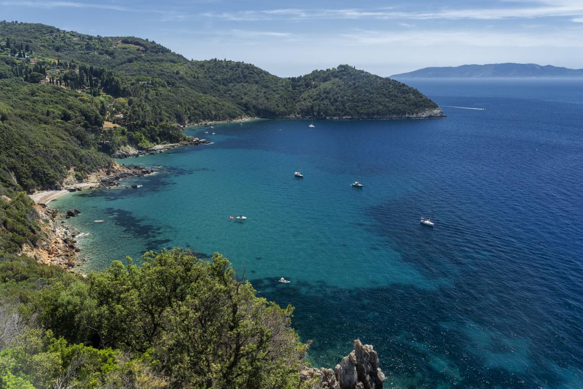 minimonte-argentario-promontory-on-the-tirreno-sea-in-2025-01-08-11-38-34-utc