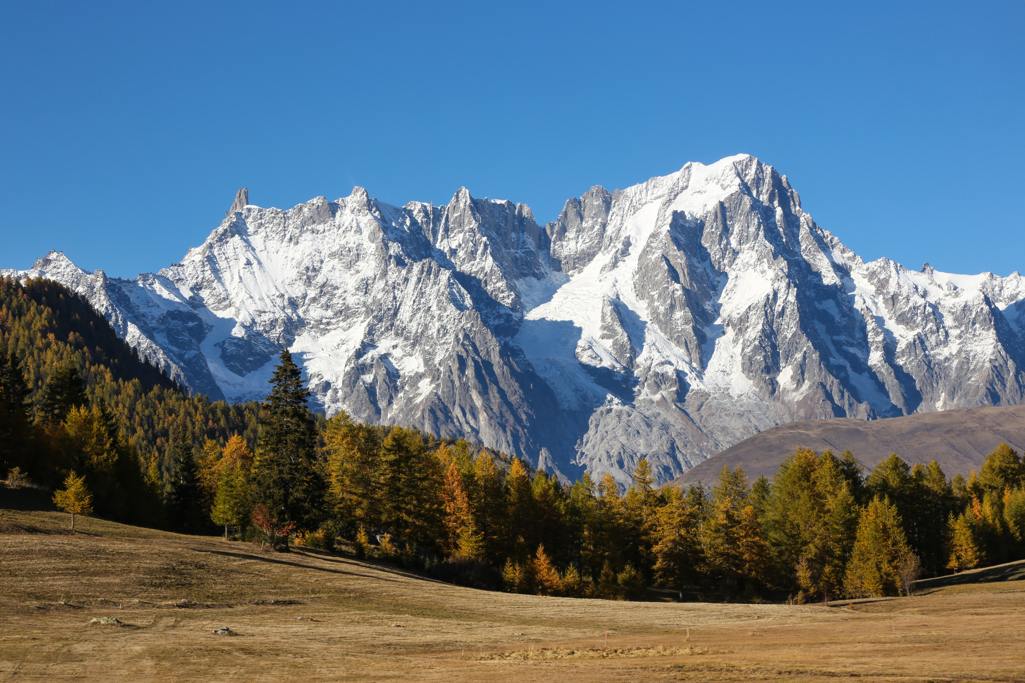 VALLE-DAOSTA-Grandes-Jorasses-da-Petosan-di-La-Thuile-foto-Enrico-Romanzi-3473