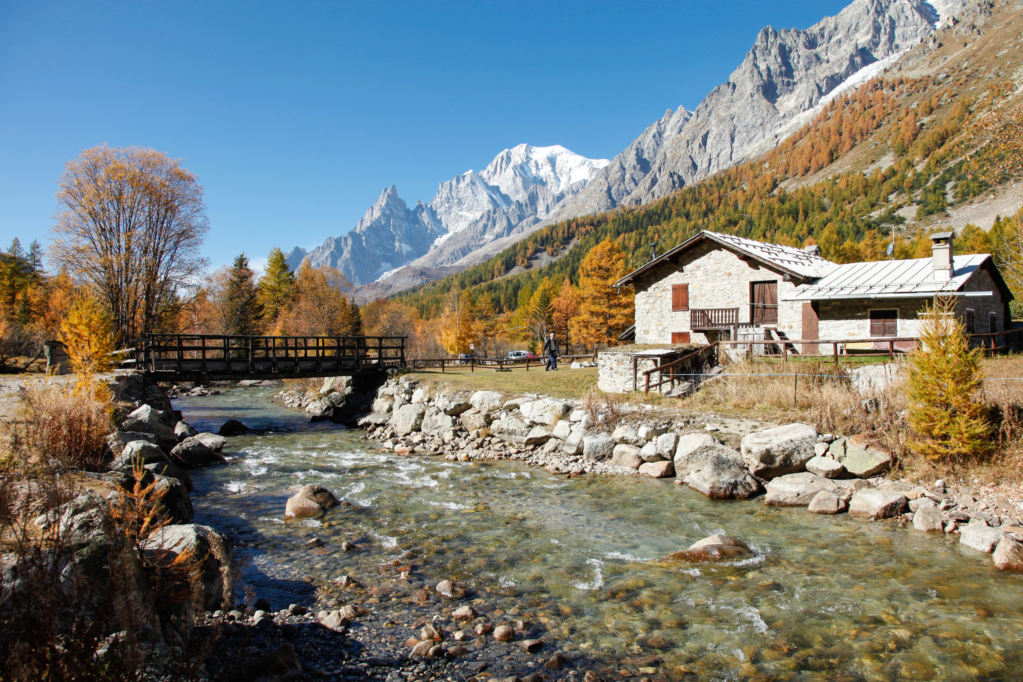 VALLE-DAOSTA-Val-Ferret-e-Monte-Bianco-foto-Enrico-Romanzi-4216