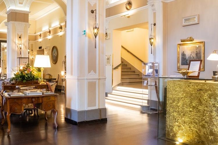 Libri-Buonanotte---Bernini-Bristol-LOBBY