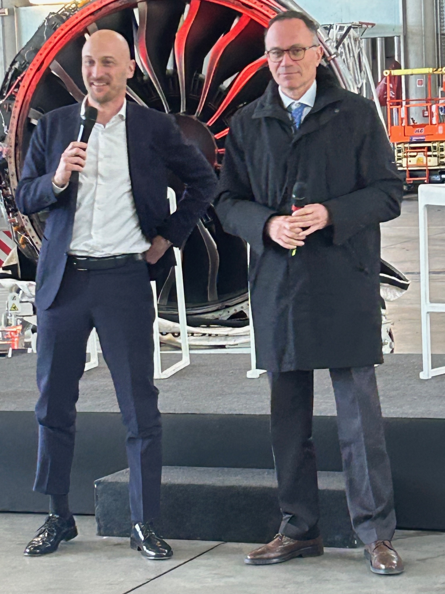 Lorenzo-Lagori-con-Armando-Brunini-easyJet-MXP