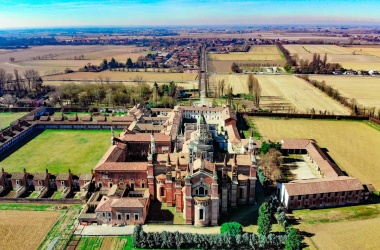 lombardia-pavia-certosa-aerea-stock-ci004