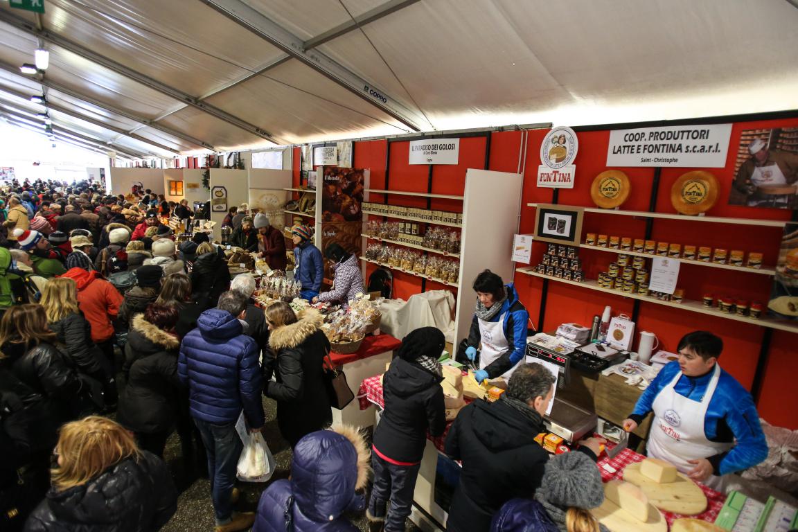 mini VALLE DAOSTA Padiglione enogastronomico Fiera S Orso foto Enrico Romanzi 2930