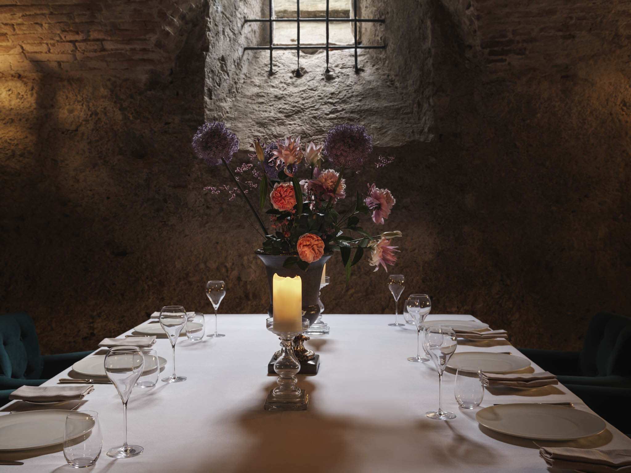 villa di piazzano cellar 02