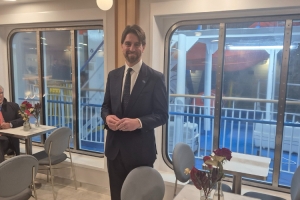 GNV launches first LNG ship. Catani “accelerating the energy transition”