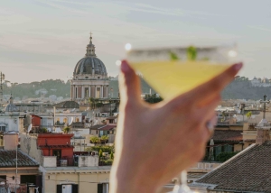 MAIO Restaurant &amp; Rooftop