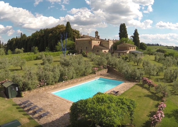 Villa Castellare de' Sernigi: luxury Chianti villa stays