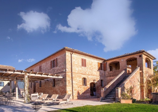 Tenuta d&#039;Arbia : a charming new relais farmhouse in Tuscany