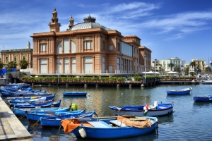 Margherita Theatre in Bari - ph credits Franco Cappellari