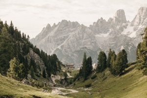 Easter offers in the Dolomites: skiing, walks and relaxation