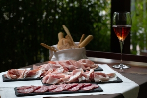 The Salumeria Villani Museum opens in Emilia’s Food Valley