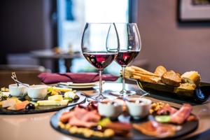Uve Rooms &amp; Wine Bar: a relaxing slow holiday in Piedmont