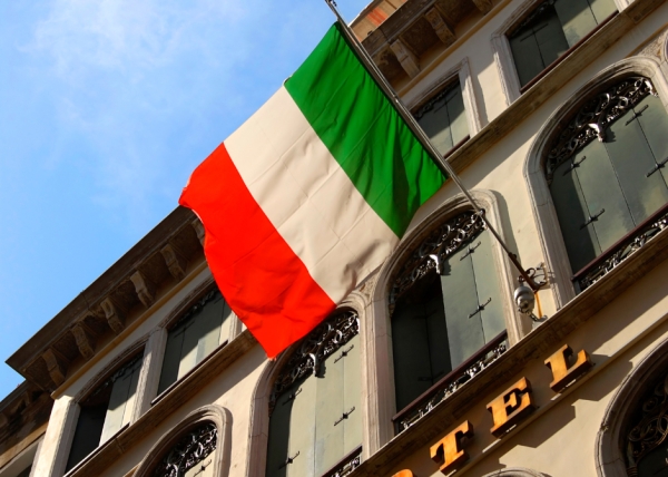 In Italian hotels the average daily €100,000+ rate quadruples in five years 