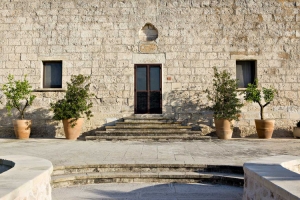Puglia. Masseria Panareo in the Salento has reopened after a restyling