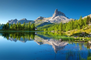 Lake Fedèra in Cortina d’Ampezzo's Dolomites