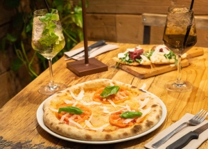 Cittadella: the art of good taste, good pizzas and more in Parma 