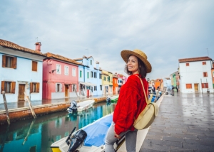 More tourists? France says no, the UK says yes, Italy sits on the fence