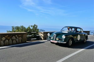 The 1000 Miglia in the 5-star Ara Maris, an exclusive experience in Sorrento