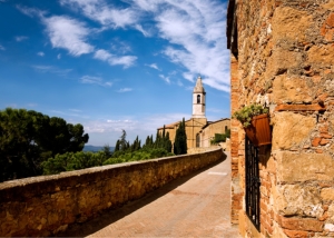 Pienza. Tuscany’s charm, art and nature at its best