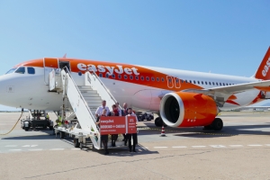 easyJet's new Bordeaux and Nice to Cagliari: +52.8% France-Sardinia