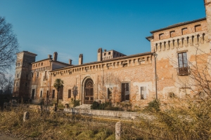 October-November. History and mystery in Padernello Castle near Brescia 