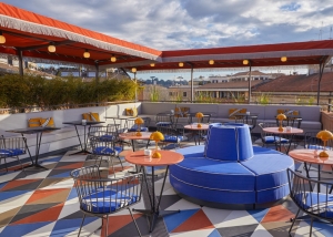 Paparazzo Bar &amp; Rooftop 