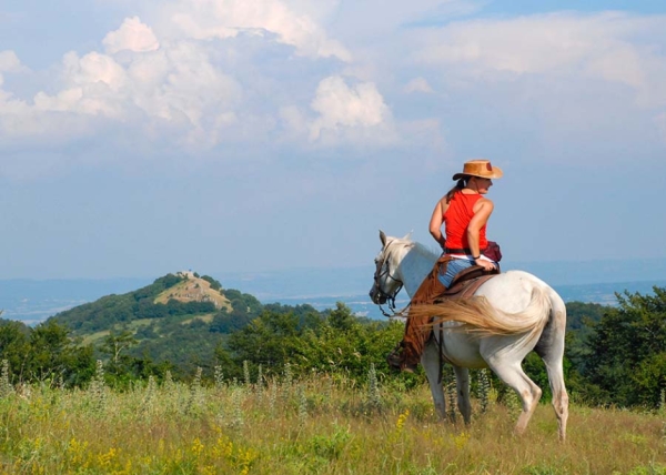 On horseback in Maremma, and more, with Elesta Travelling Passion