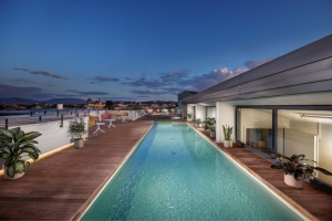 Invel invests in the hybrid hospitality operator YellowSquare