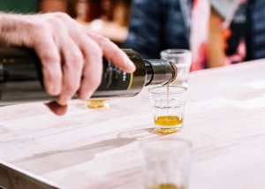 Evoteca. Tours and courses in Emilia Romagna to discover extra virgin olive oil and winemaking