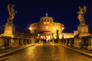 Italy’s hottest 2025 travel trends: nocturnal thrills, luxe stays, soft adventure