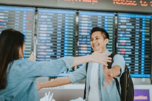The three-minute squeeze: Dunedin Airport’s new hug limit raises eyebrows