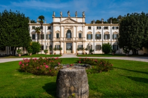 The UNESCO city of Verona is as famous for its monuments as Valpolicella is for its wine 