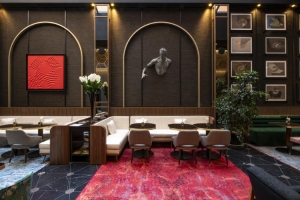 Umiltà 36. Downtown Rome rooms, suites, and apartments 