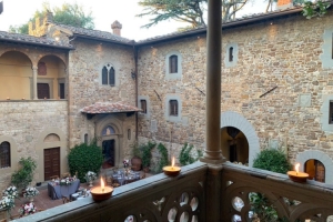 Castello Il Palagio: history, food and wine for events and weddings 
