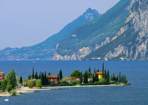 Thinking out of the box for Italian holidays