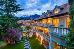 Merano's 5-star Villa Eden. Special Black Week offer  