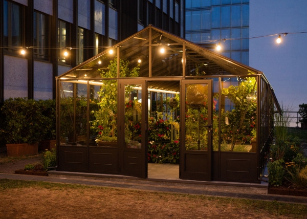 Hilton Milan opens its own greenhouse for farm-to-table foods 