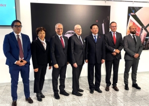 Welcome to Italy Access Point for Chinese visitors at Milan Malpensa Airport 